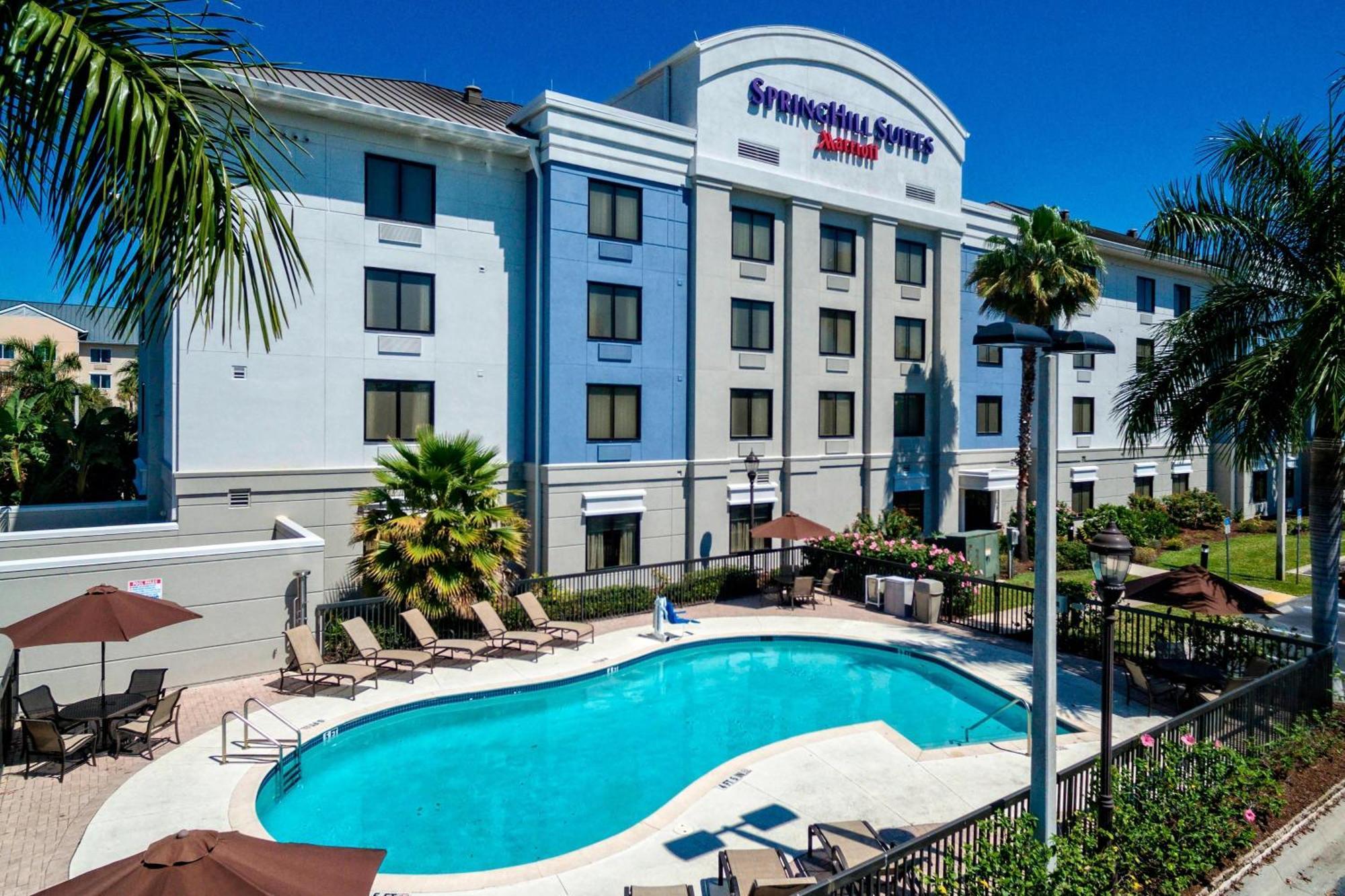 Springhill Suites By Marriott Naples Golden Gate Екстер'єр фото