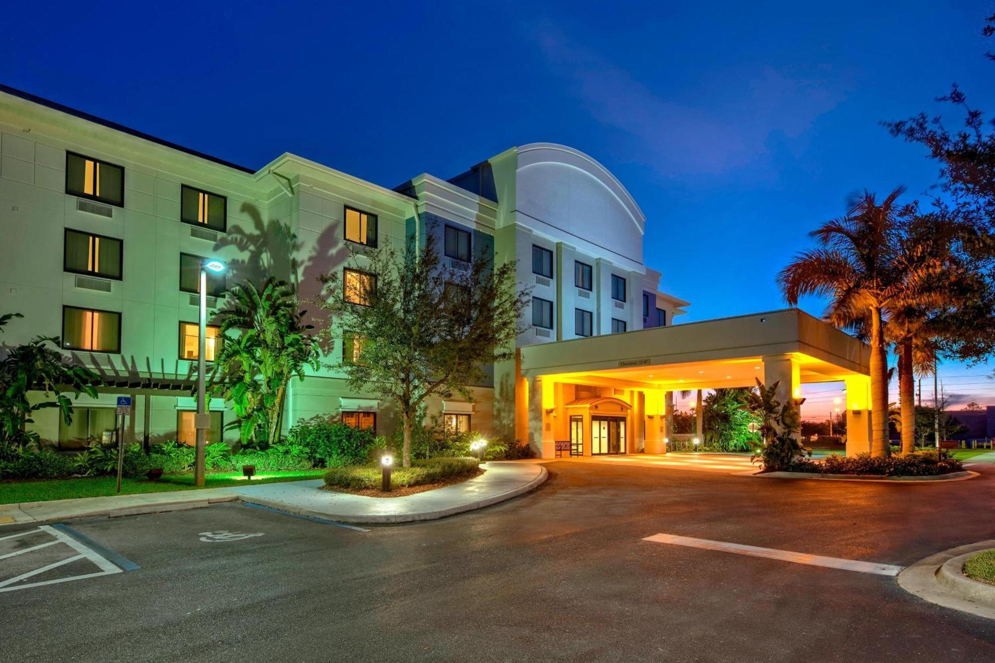 Springhill Suites By Marriott Naples Golden Gate Екстер'єр фото
